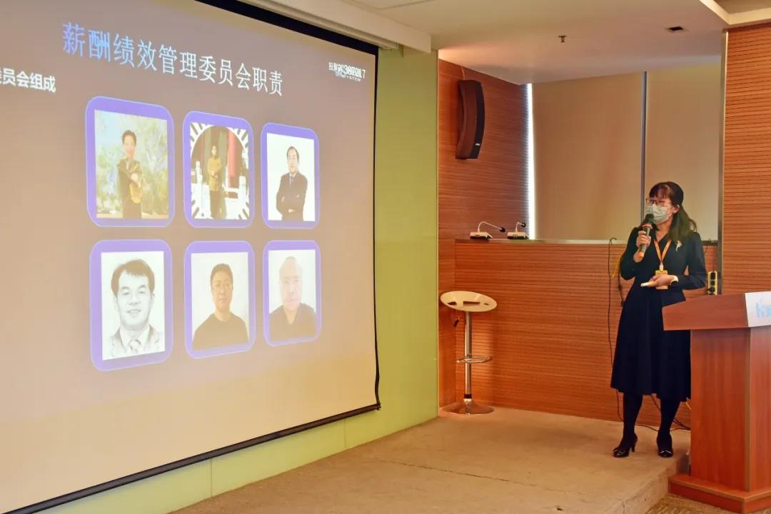 953bfb4970aeccbf1f11741f8286d855.jpg 27.jpg