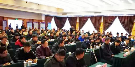 f26225cd8538386ab2dd928ac3005b2e.jpg 的(de)馮紹峰大(dà)二十人(rén).jpg